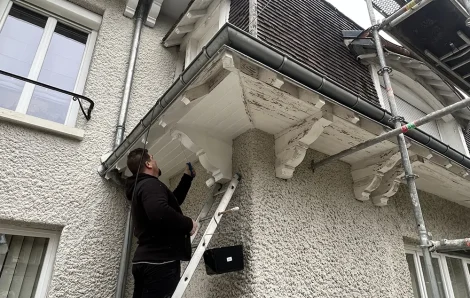 Peinture boiseries sous toit Meulan en Yvelines 78250